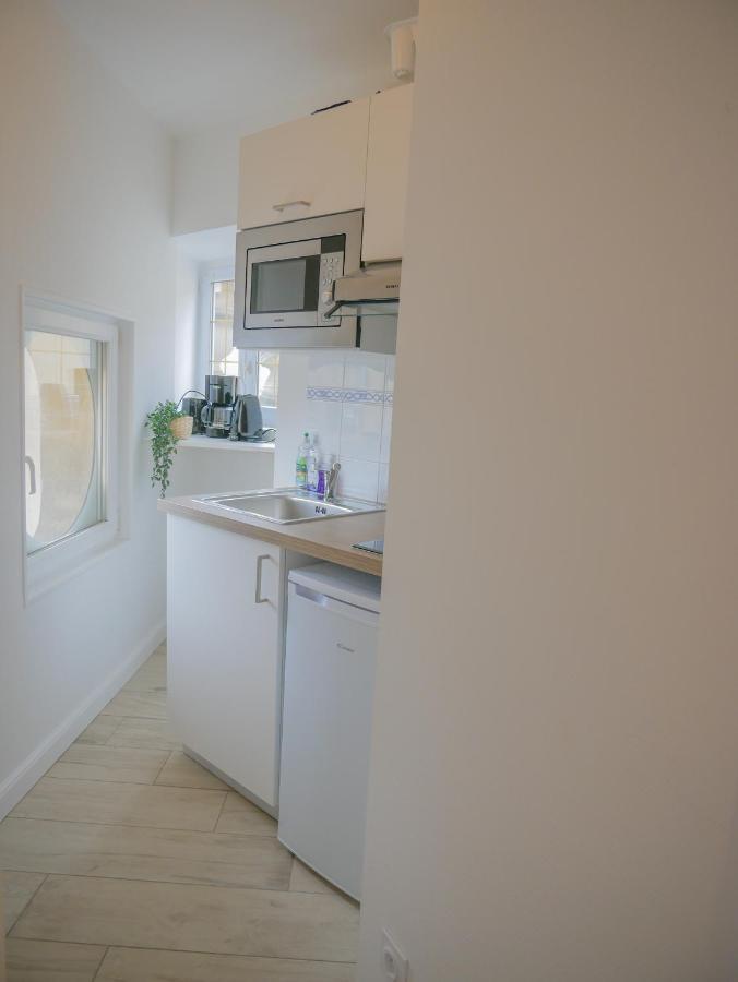 Studio Renove Avec Terrasse Et Vue Unique ! Caen Zewnętrze zdjęcie